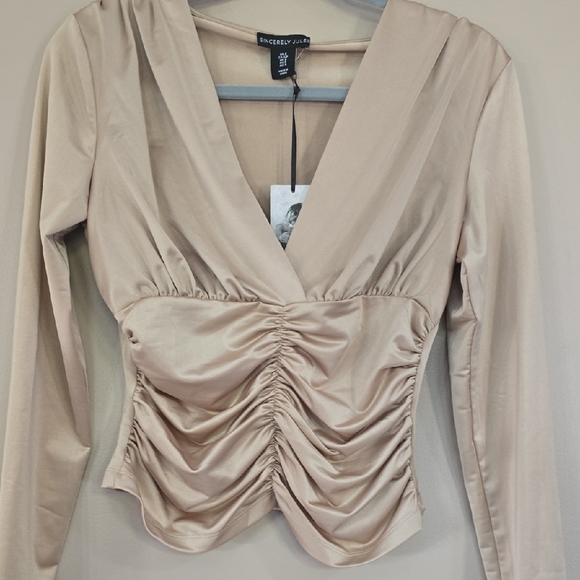 Beige Ruched V-Neck Blouse - Picture 2 of 2